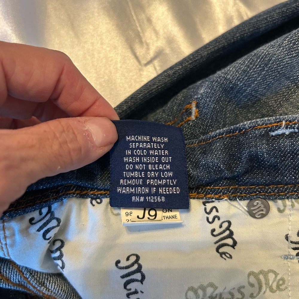 Miss Me Jeans Women Size 31 Medium Blue Wash Bootcut Danielle Low Rise Distress - Picture 8 of 12